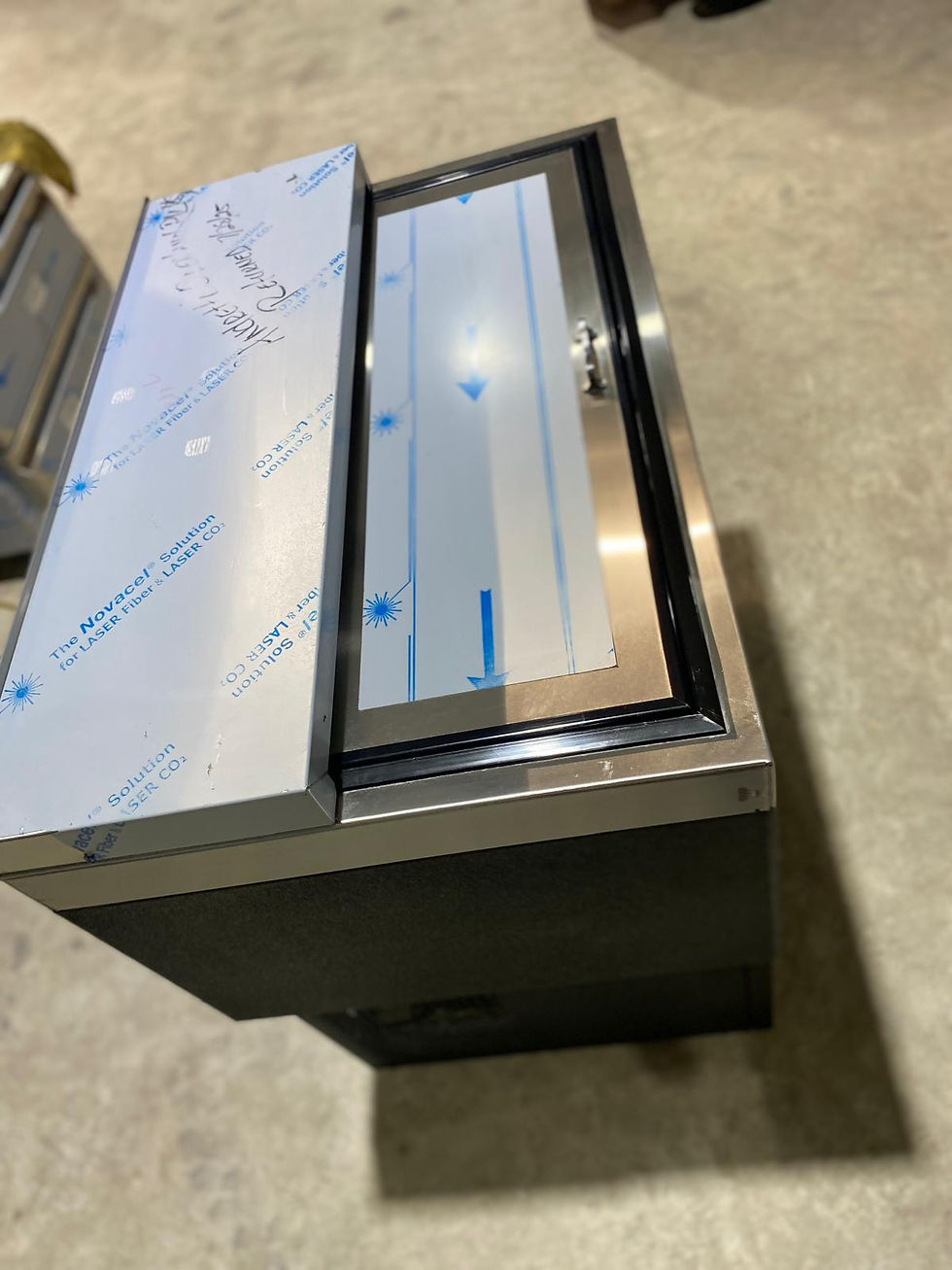 Thumbnail: Glastender MF36 Underbar Glass Froster – 36″, R290, cETLus NSF, 175‑Mug Capacity