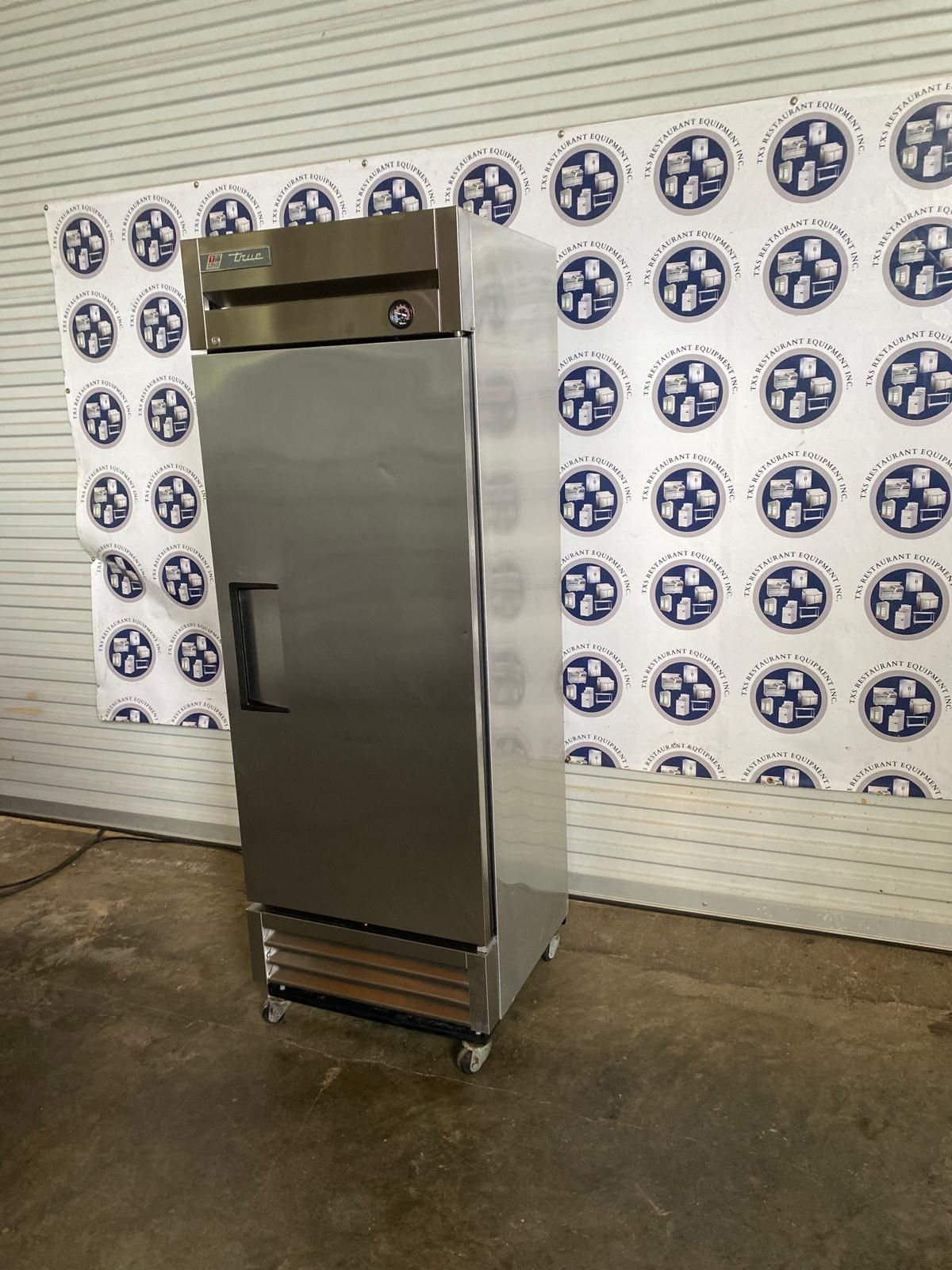 Commercial Reach-In Freezer – 19 cu ft-True T-19FZ-HC