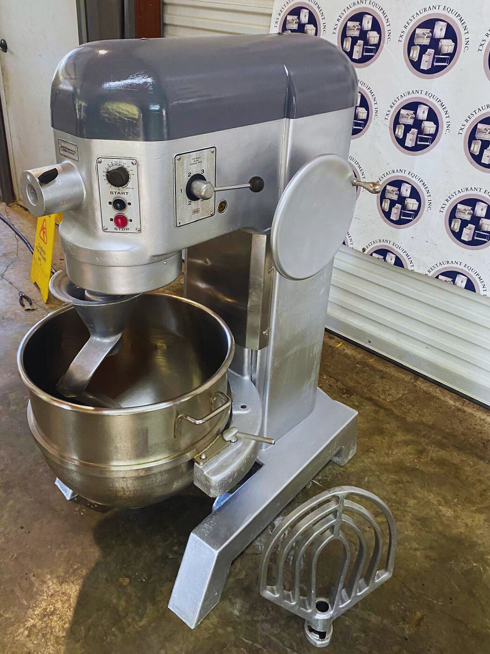 Thumbnail: Hobart L800 Heavy Duty 80 Qt Commercial Mixer – 200V