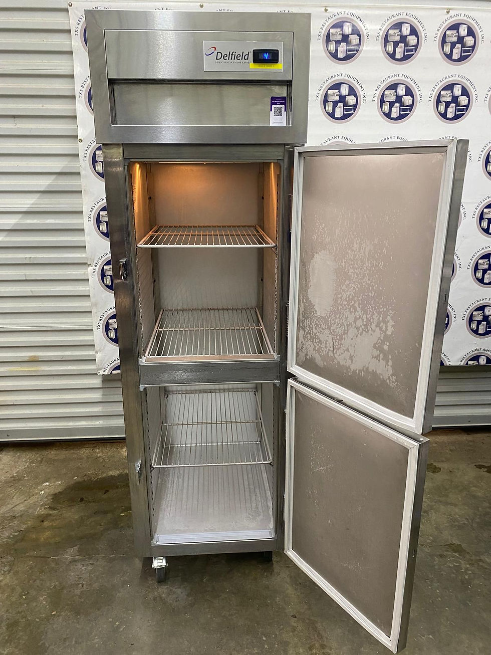 Thumbnail: Delfield SAF1N-SH 26" One Section Reach-In Freezer w/ 2 Half Solid Doors, Top M
