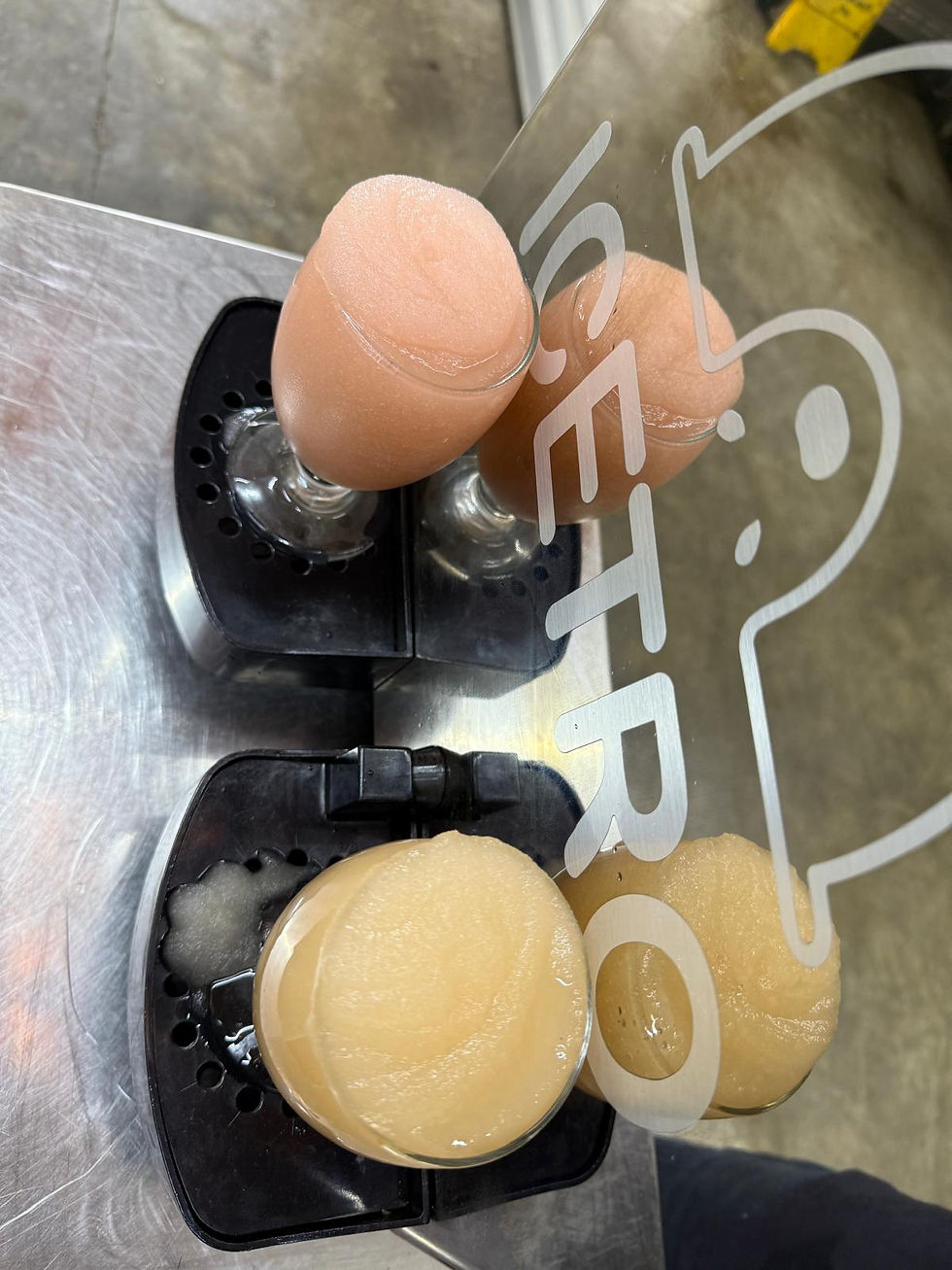 Thumbnail: iceTro SSM-280 15" Frozen Beverage Dispenser with (2) 3.2 Gallon bowls