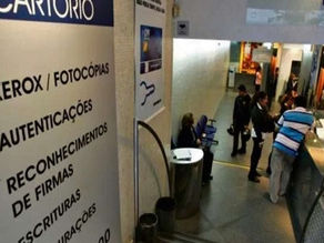 Cartório é controlador de dados sob a LGPD. Veja o Provimento CNJ 134/2022 e 149/2023, multas da ANPD e como o Seguro Cyber protege o tabelionato. Tabela 2026.