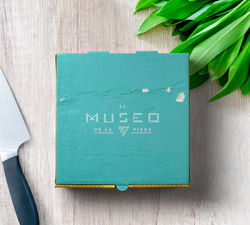 Pizza-Box-Mockup-Presentation