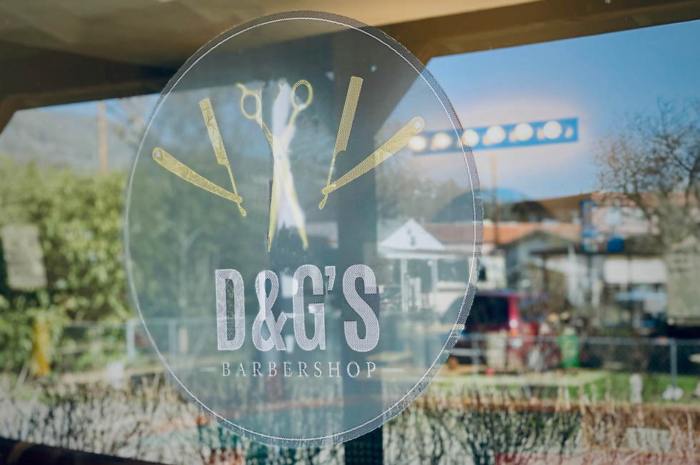 window with D&G logo.png