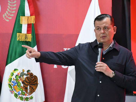 “Morena saca las manos de la UMSNH”: Memo Valencia