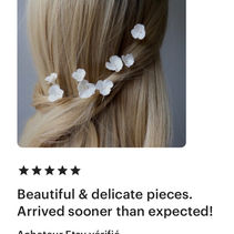 Amalia, Pics à cheveux mariée avec des fleurs