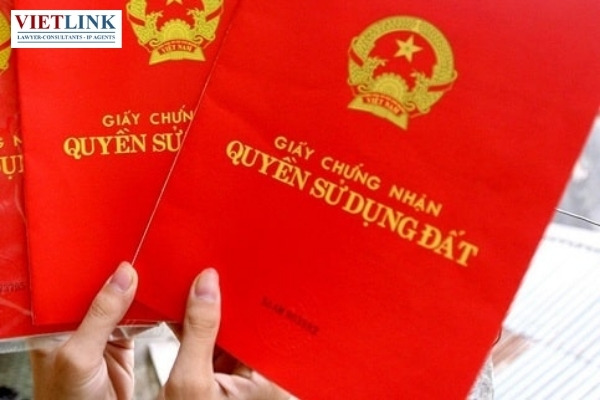 Thừa kế quyền sử dụng đất