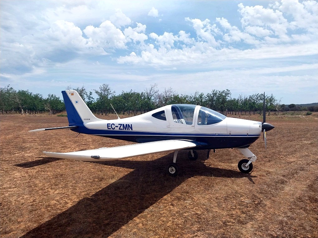 2004 VLA EN Venta Modelo Tecnam P2002 Sierra, photo 3