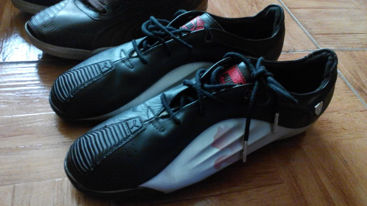 puma ferrari caballero numero 7