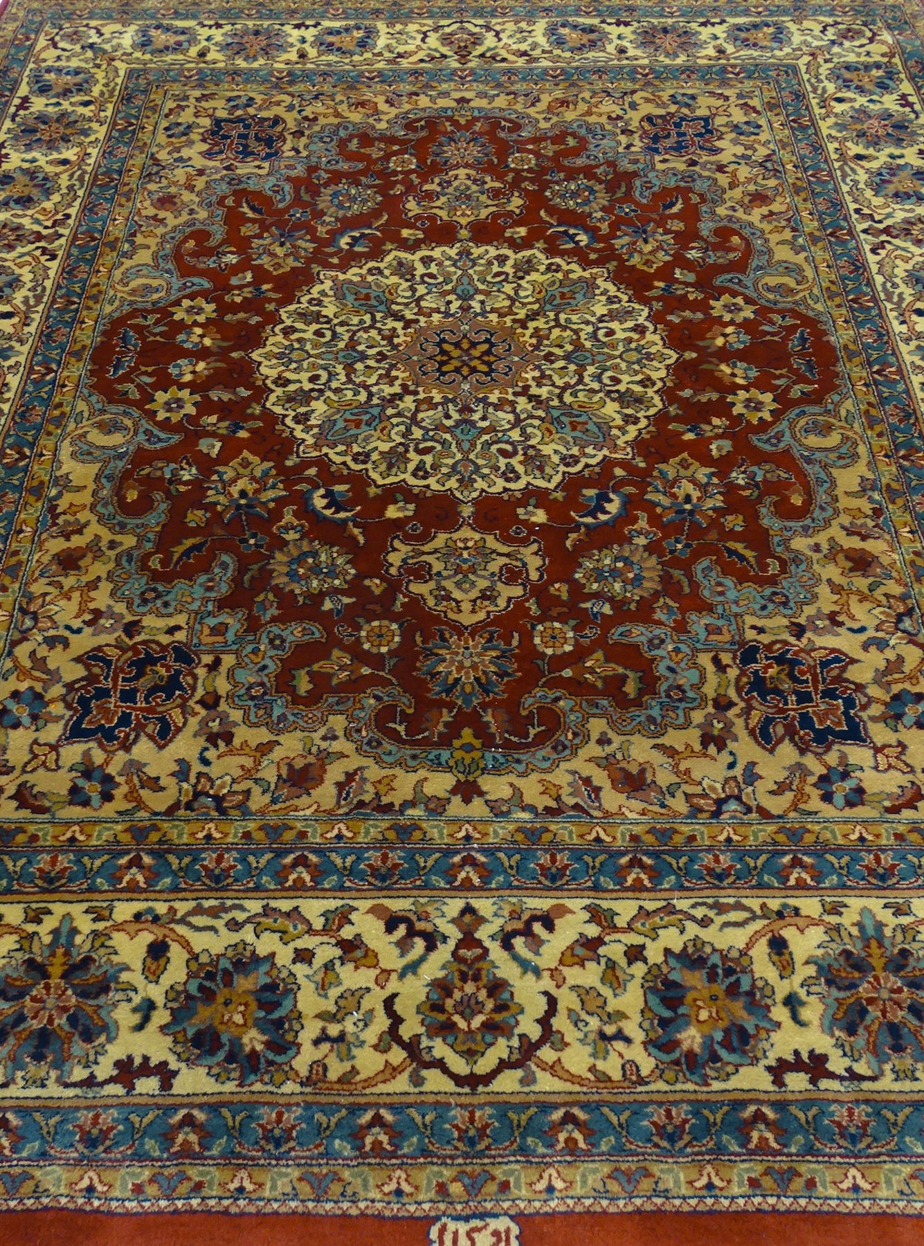 Tapis Tabriz, 200 x 250 cm, laine nouée main, Iran, 1980