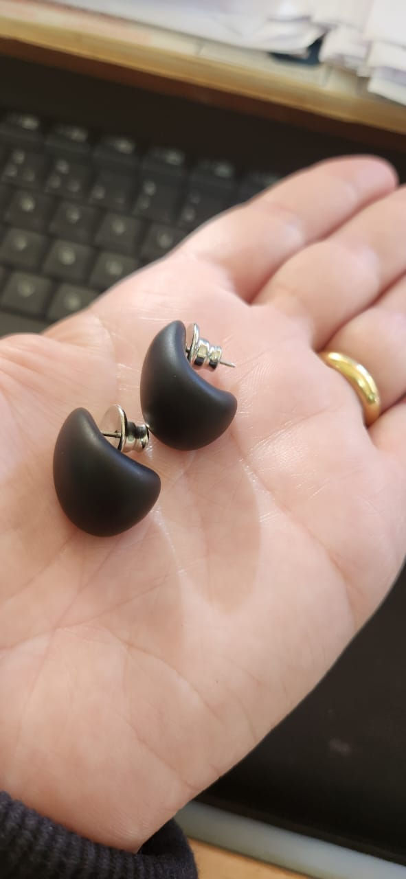 Miniatura: Brinco Argola Mini Resina Preto