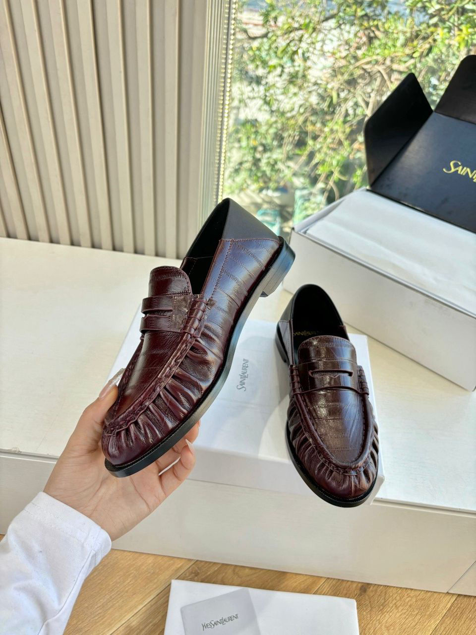 Miniatura: YSL