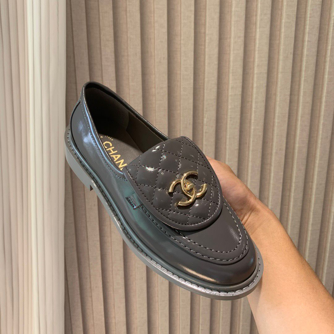 Sneakers Chanel