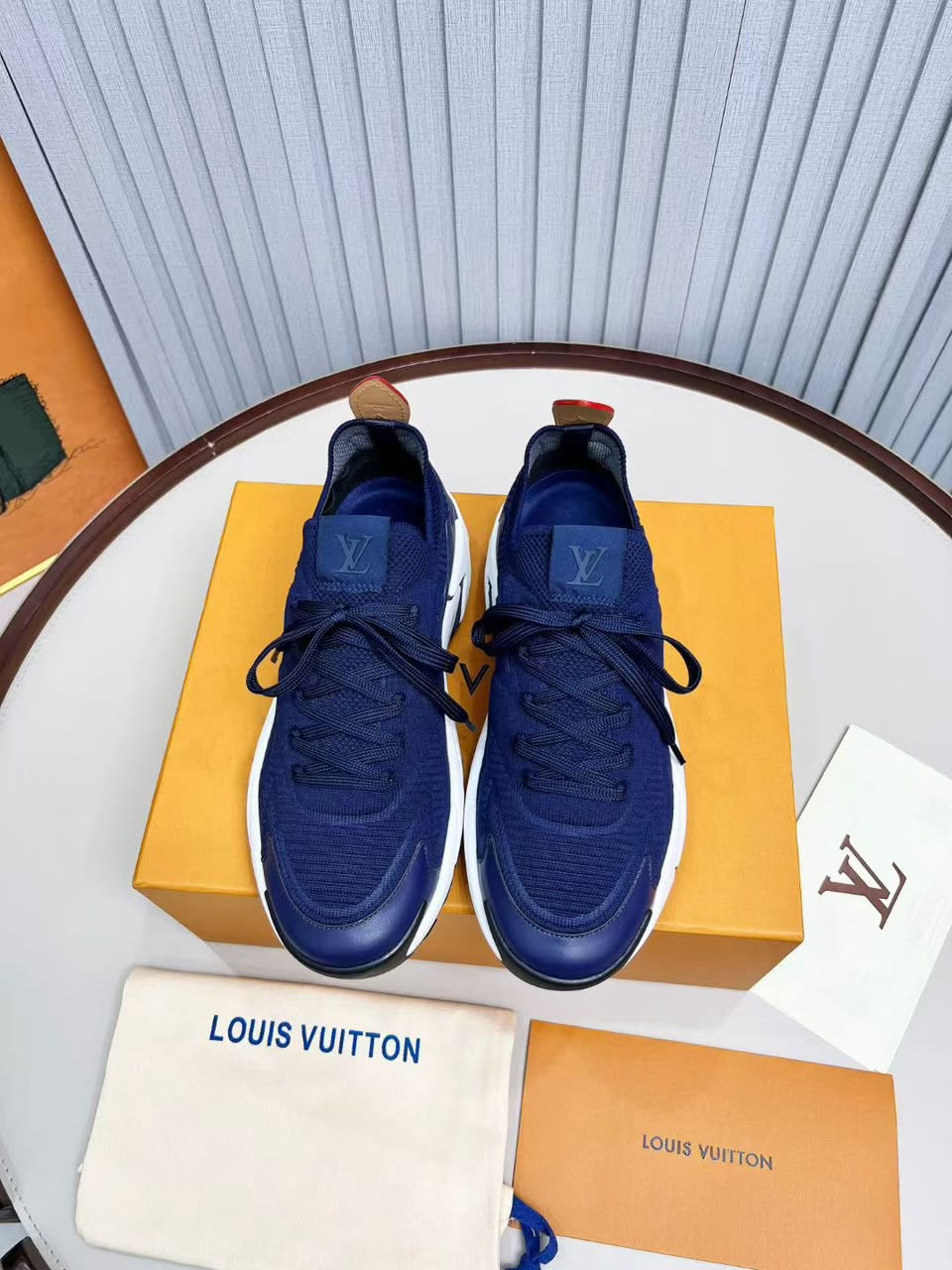Miniatura: Sneakers Louis Vuitton 