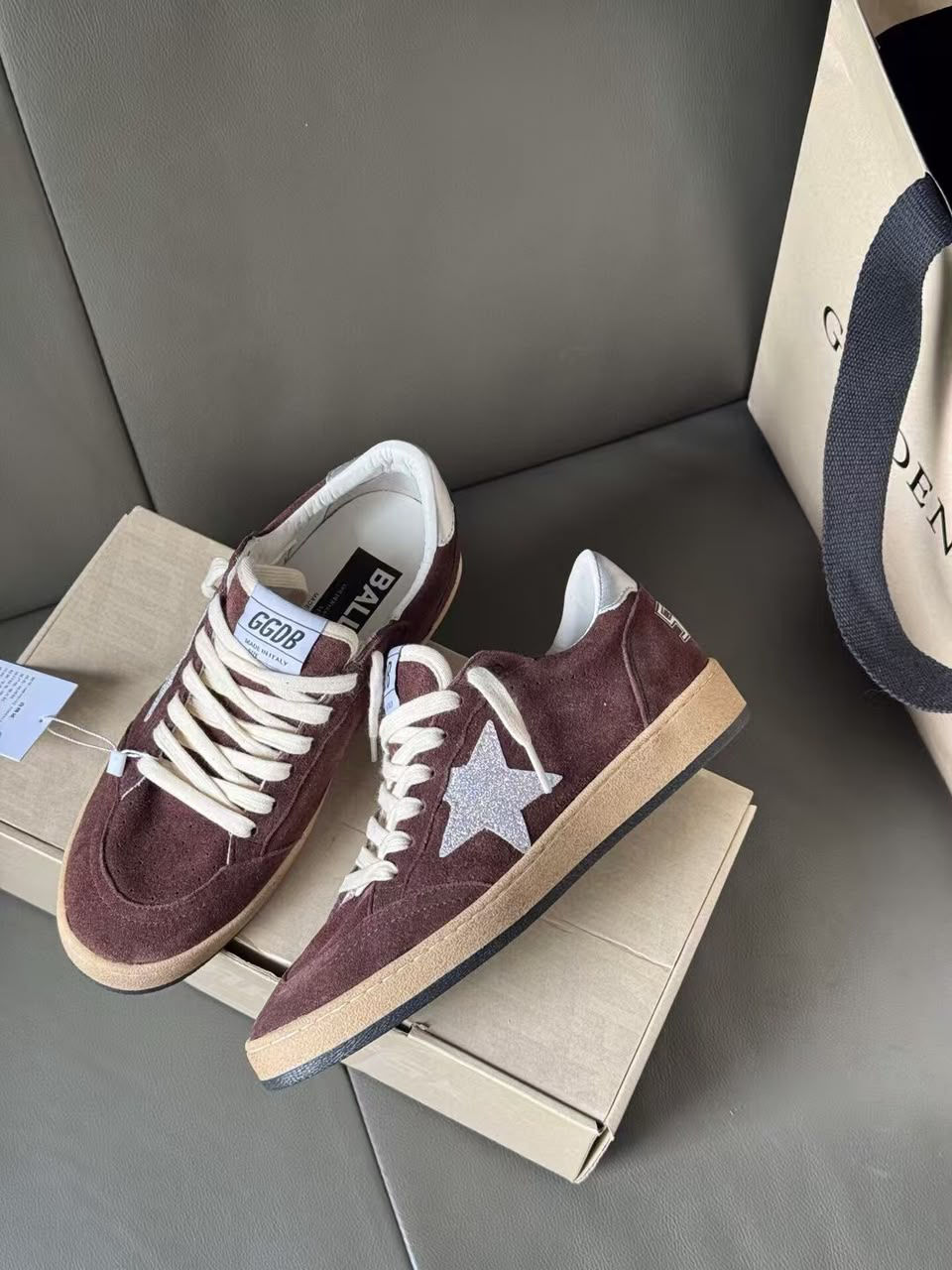 Miniatura: Golden Goose