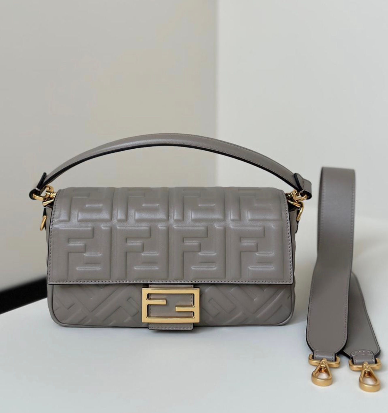 Bolsa Fendi