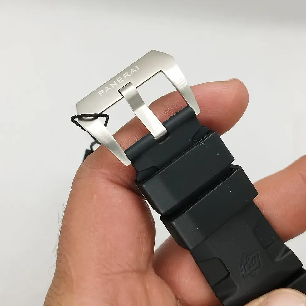 Miniatura: Panerai Luminor GMT