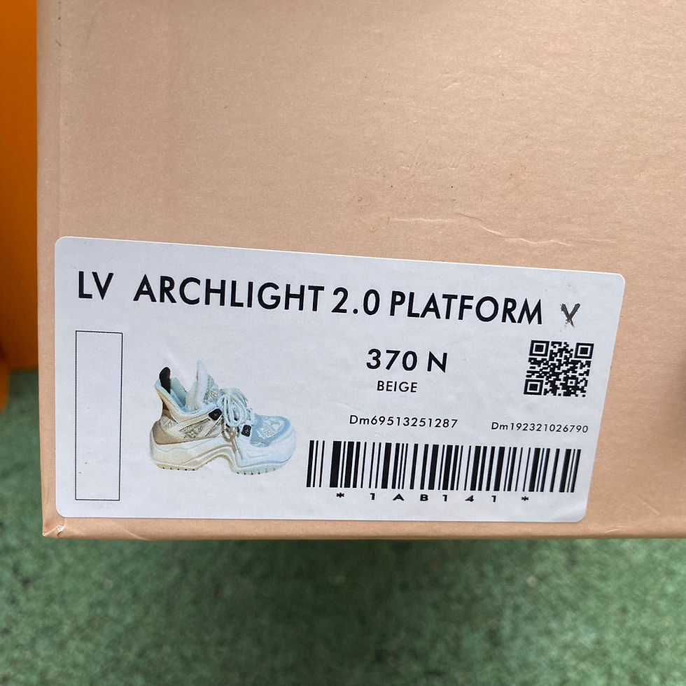 Miniatura: LOUIS VUITTON Archlight 2.0