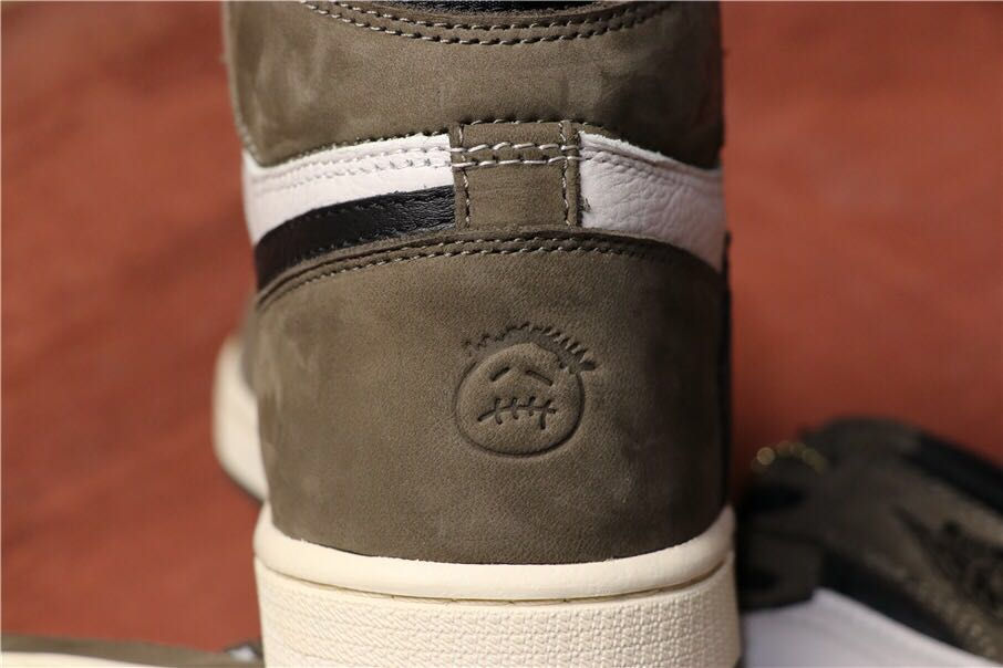 Miniatura: Jordan 1 Retro hoch Travis Scott mokka