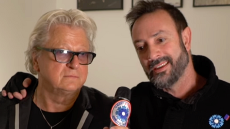 Quand les blessures de l’Histoire se rencontrent sur scène