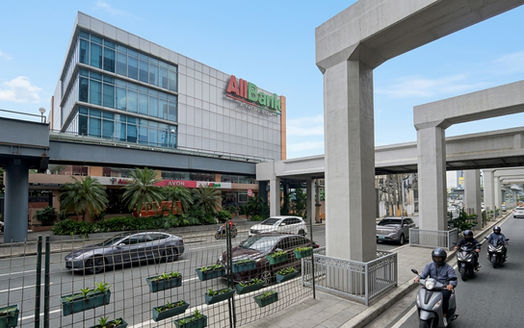 AllBank Building - Office Space For Rent / For Lease EDSA office commercial space near ortigas philippines PEZA