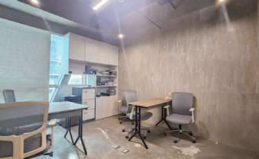 One Global Place Office Space for rent lease in Taguig Taguig Office Space for rent Retail Space for lease in Taguig Taguig Retail Space for rent Commercial Space for lease in Taguig Taguig Commercial Space for rent PEZA accredited 24/7 accessibility fitted office space fort bonifacio rent lease small office space