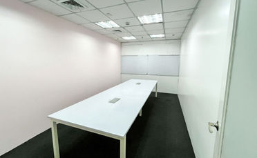 find office space to rent small office in bgc bonifacio global city taguig city near market market high street fitted unit peza office space metro manila for lease office space philippines