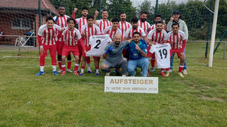 1. Herrenfussballmannschaft steigt auf