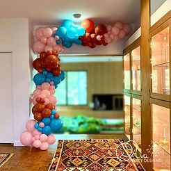 Basic Organic Balloon Garland