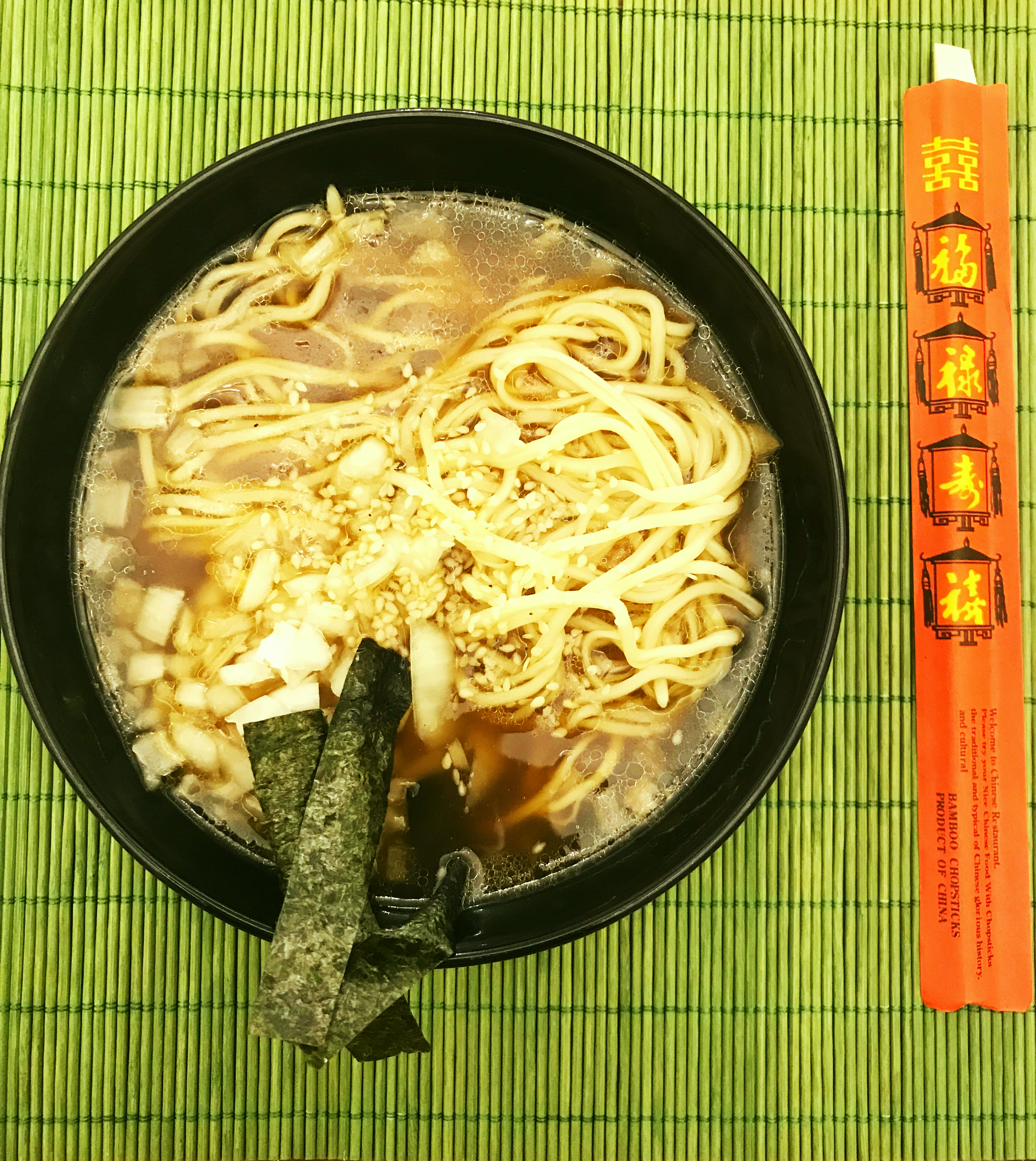 ÇİN NOODLE ÇORBASI ÇİN NOODLE ÇORBASI