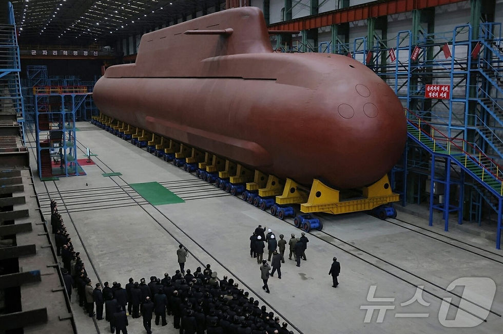 (Pyongyang Rodong Sinmun) — An image of the 8,700-ton nuclear-powered submarine that North Korea revealed as being under construction.