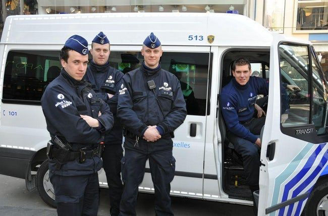 Visite agent de police