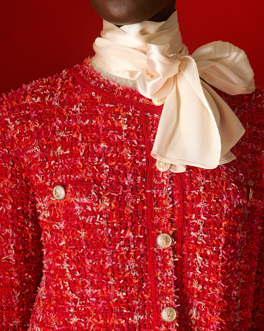 TAILOR MADE KNIT JACKET WITH GOLD BUTTONS
