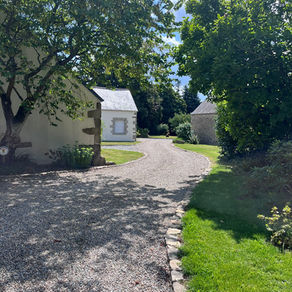 Réfection d’une allée en gravillons à Mousterlin