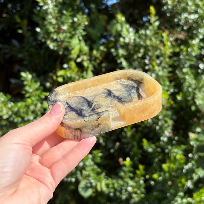 Handmade marble effect resin soap holder with drainage hole