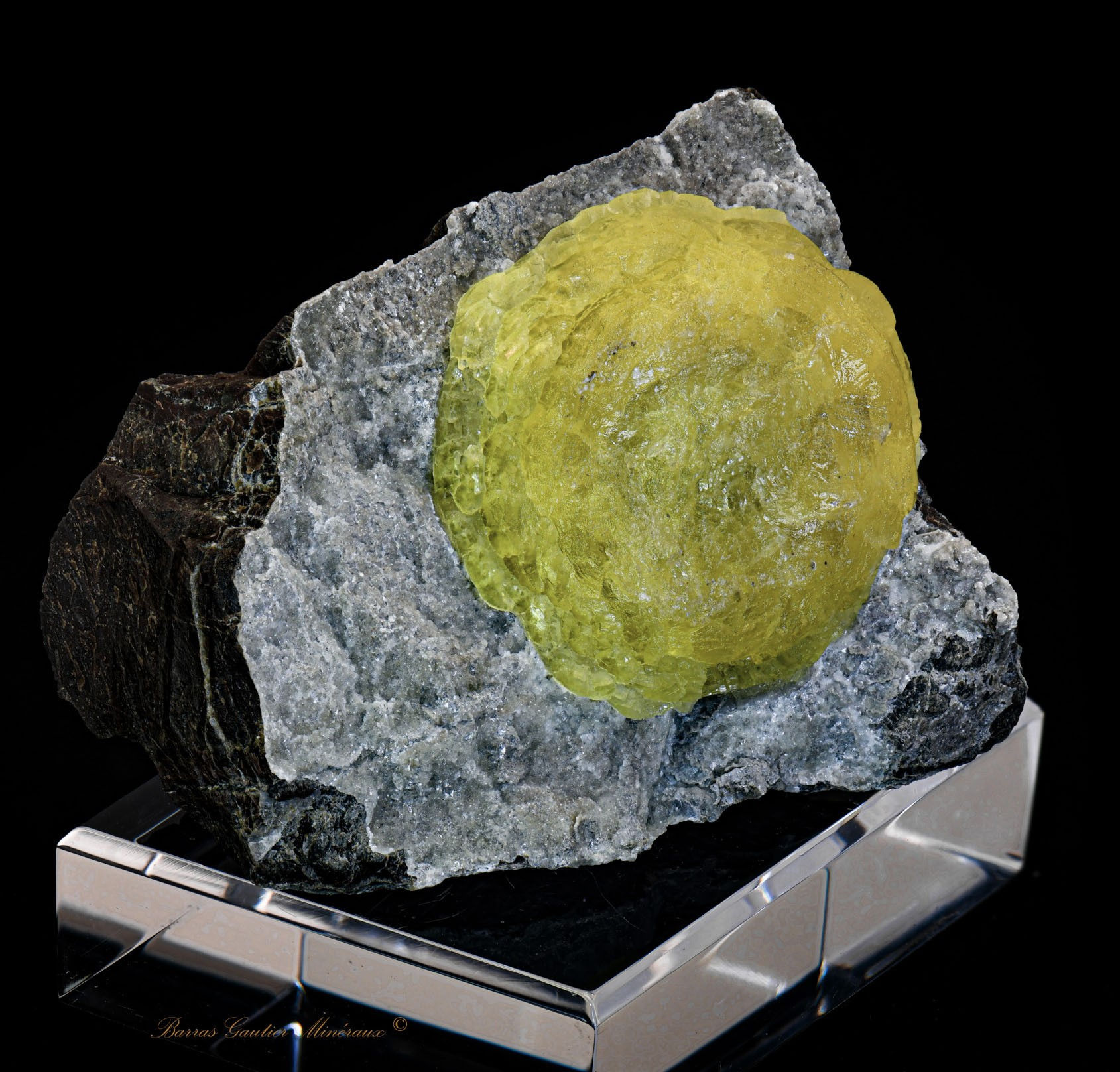 Brucite sur Chromite