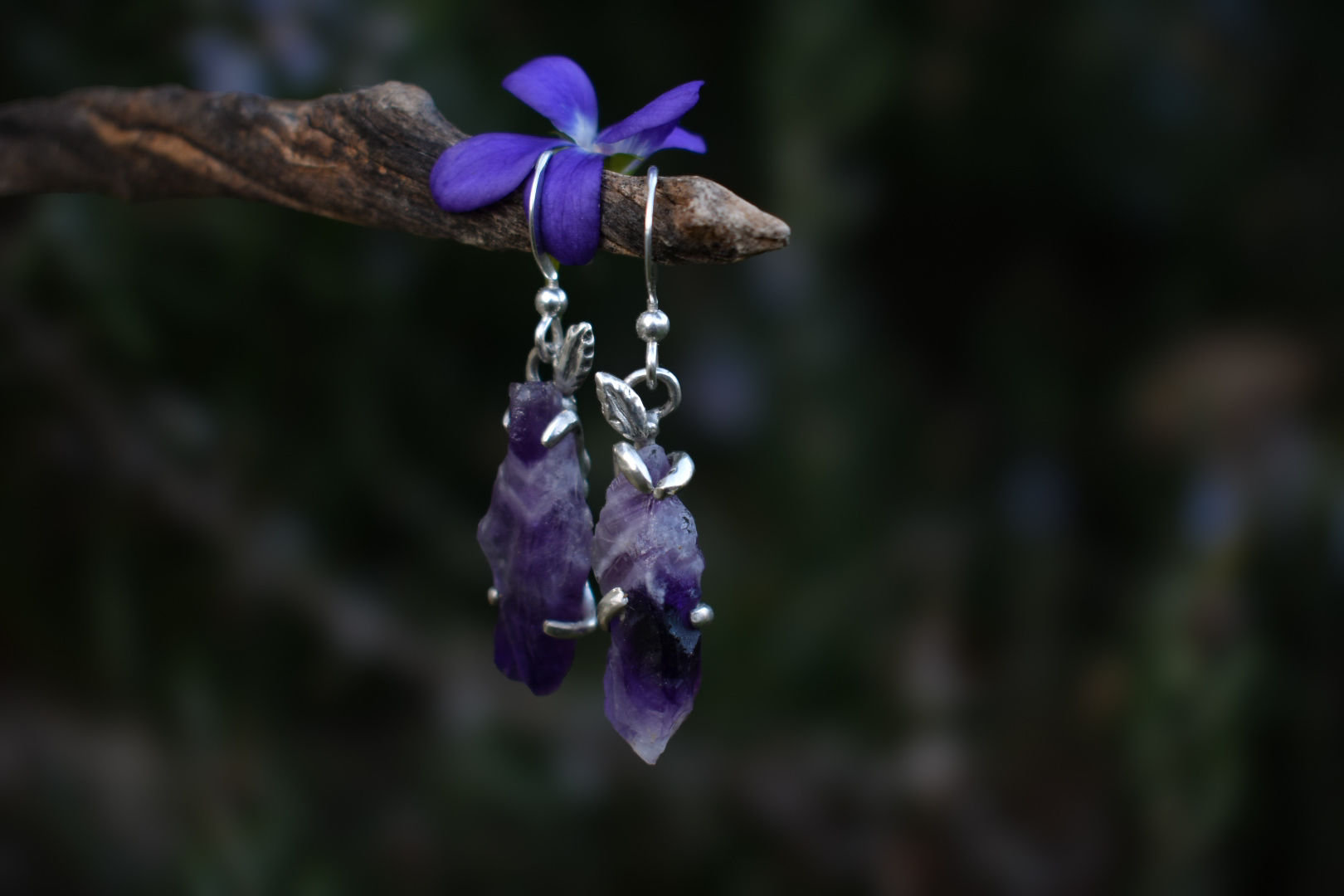 3.Boucles d’oreilles Améthystes d’Auvergne 