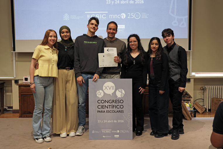 PARTICIPACIÓN EN EL XVII CONGRESO CIENTÍFICO PARA ESCOLARES DEL MUSEO NACIONAL DE CIENCIAS NATURALES (MNCN-CSIC)