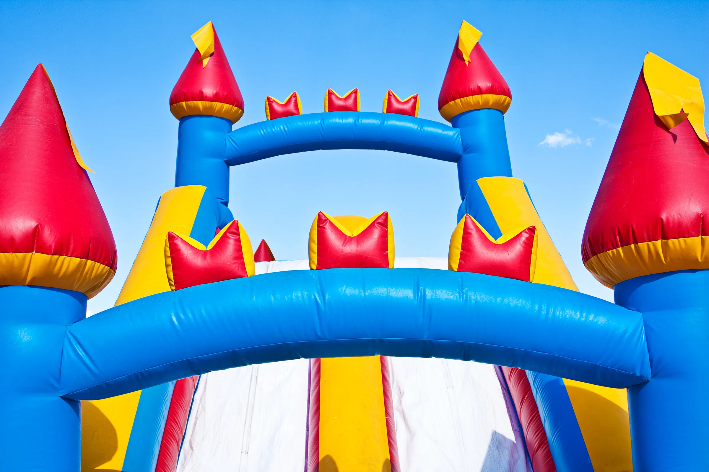 bouncy-castle-120532646.webp