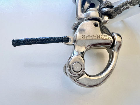 Kauper-Pintxo-Bar-shackle.jpg