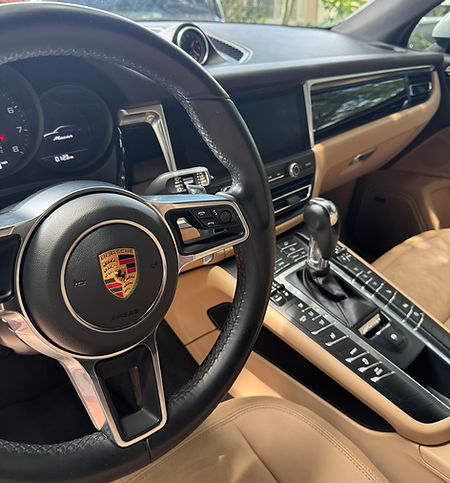 porsche-interior-image