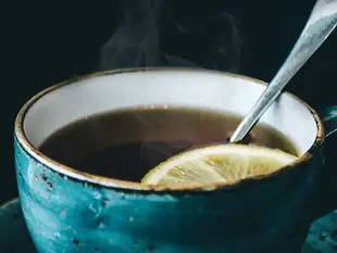 Est-ce que la tisane de mélisse fait dormir ?