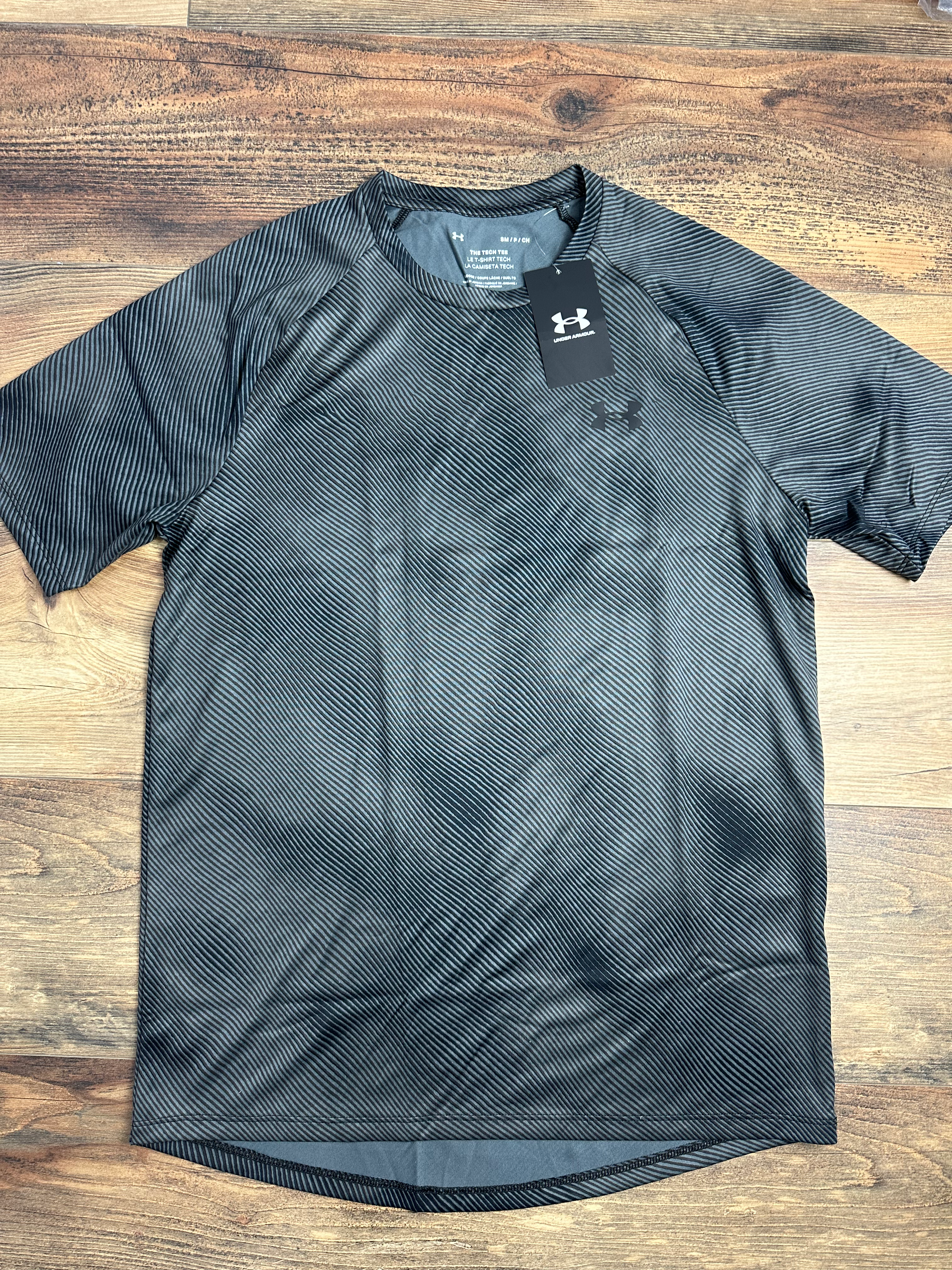 UA Men’s Tech Tee - Dark Grey