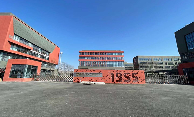 郑州16中正门.jpg