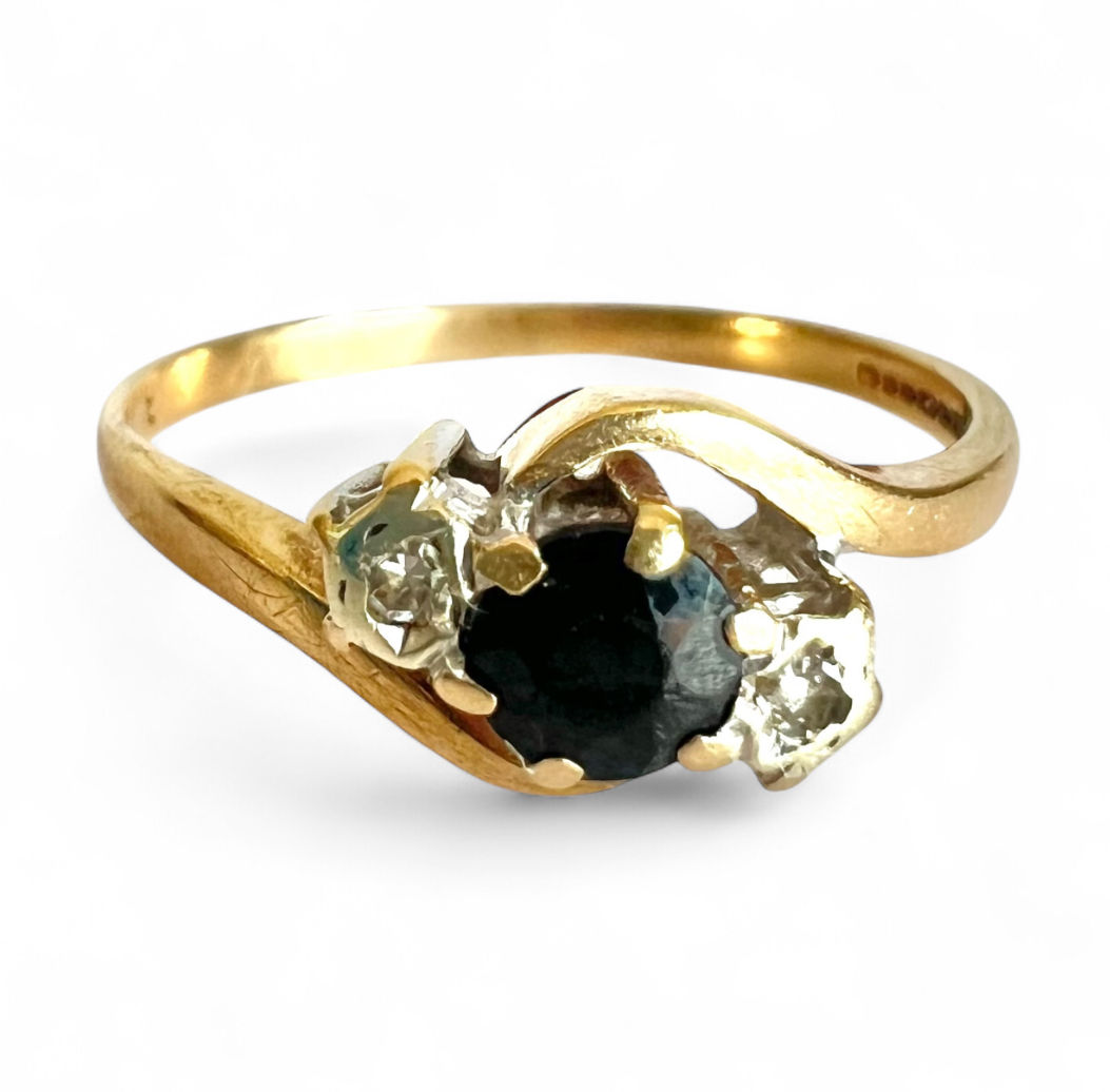 Vintage 9ct Gold Ring Sapphire And Diamond Three Stone Crossover Hallmark Size P