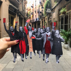 las chicas de rojo