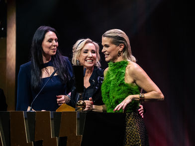 Kastaars zetten K3 Originals in de bloemetjes