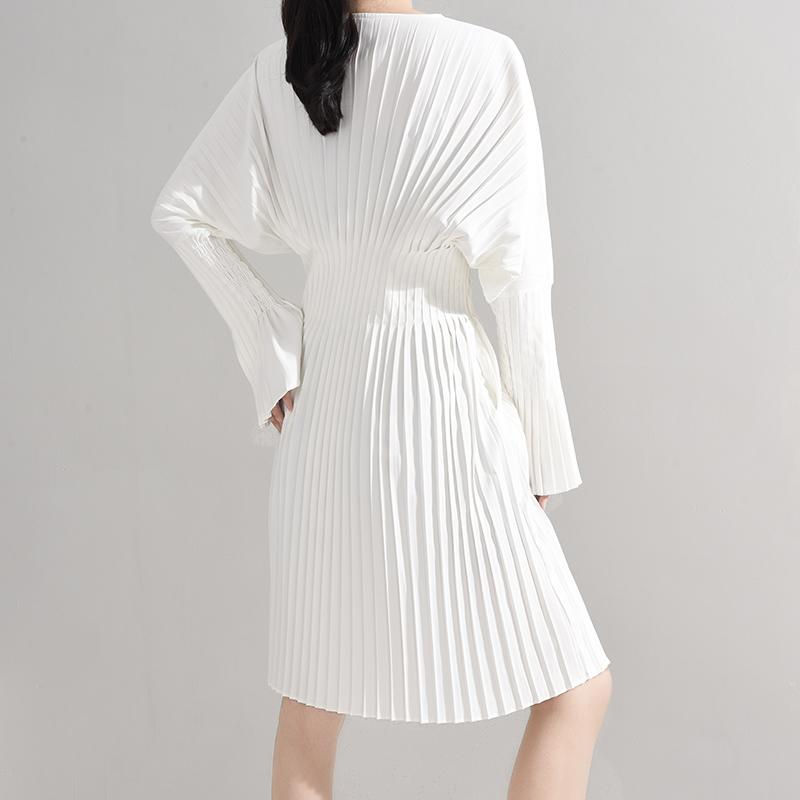 Miniatura: Sakiya Pleated Long Sleeve Shirt Dress - White