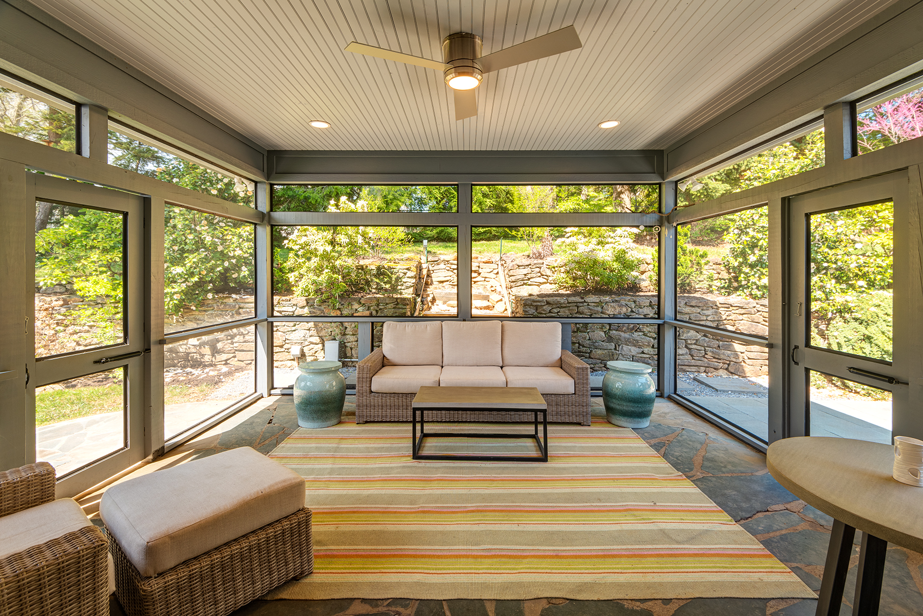 41_36WEuclidPkwyAsheville_Porch1_WEB