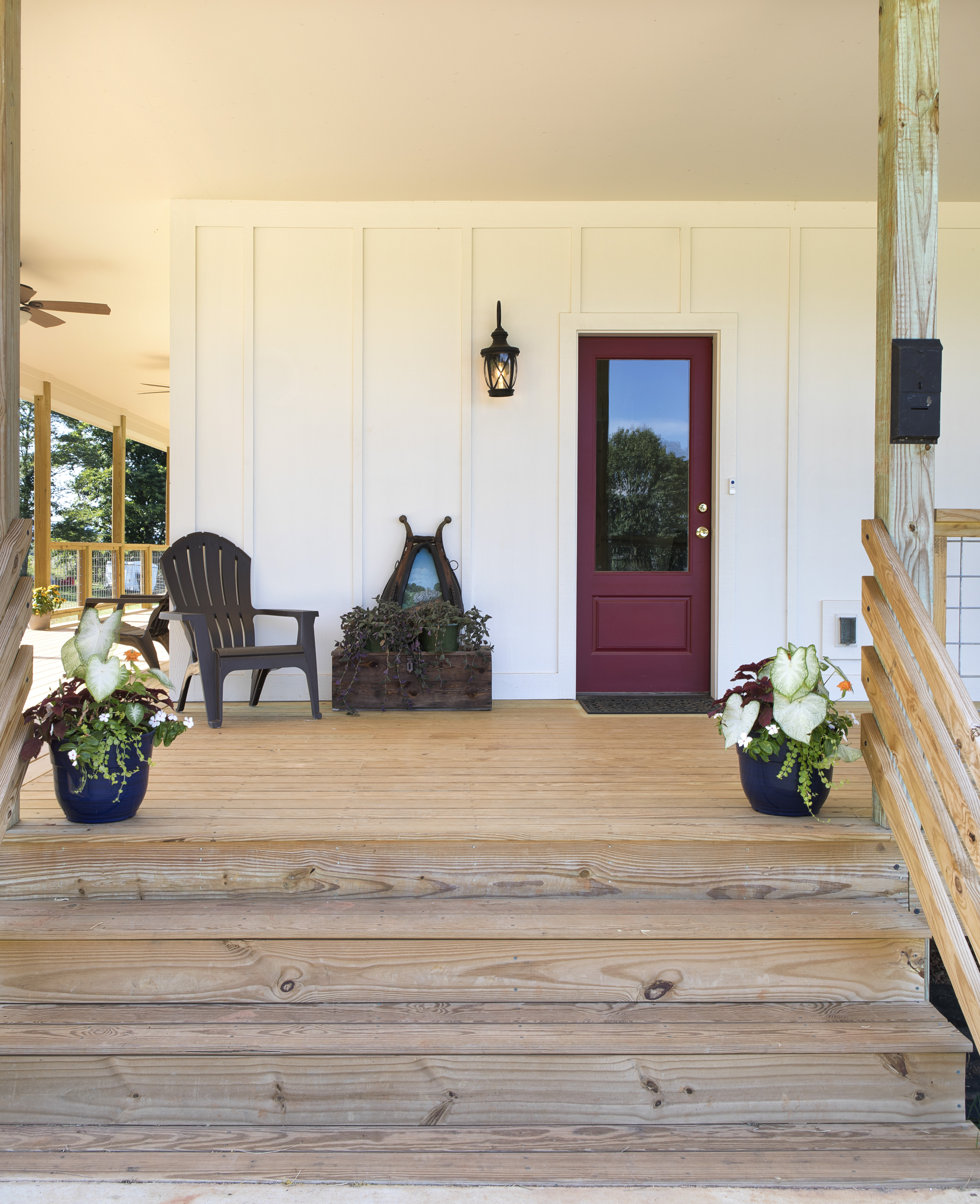 Front Door Detail_BUllman Drive_Photo by